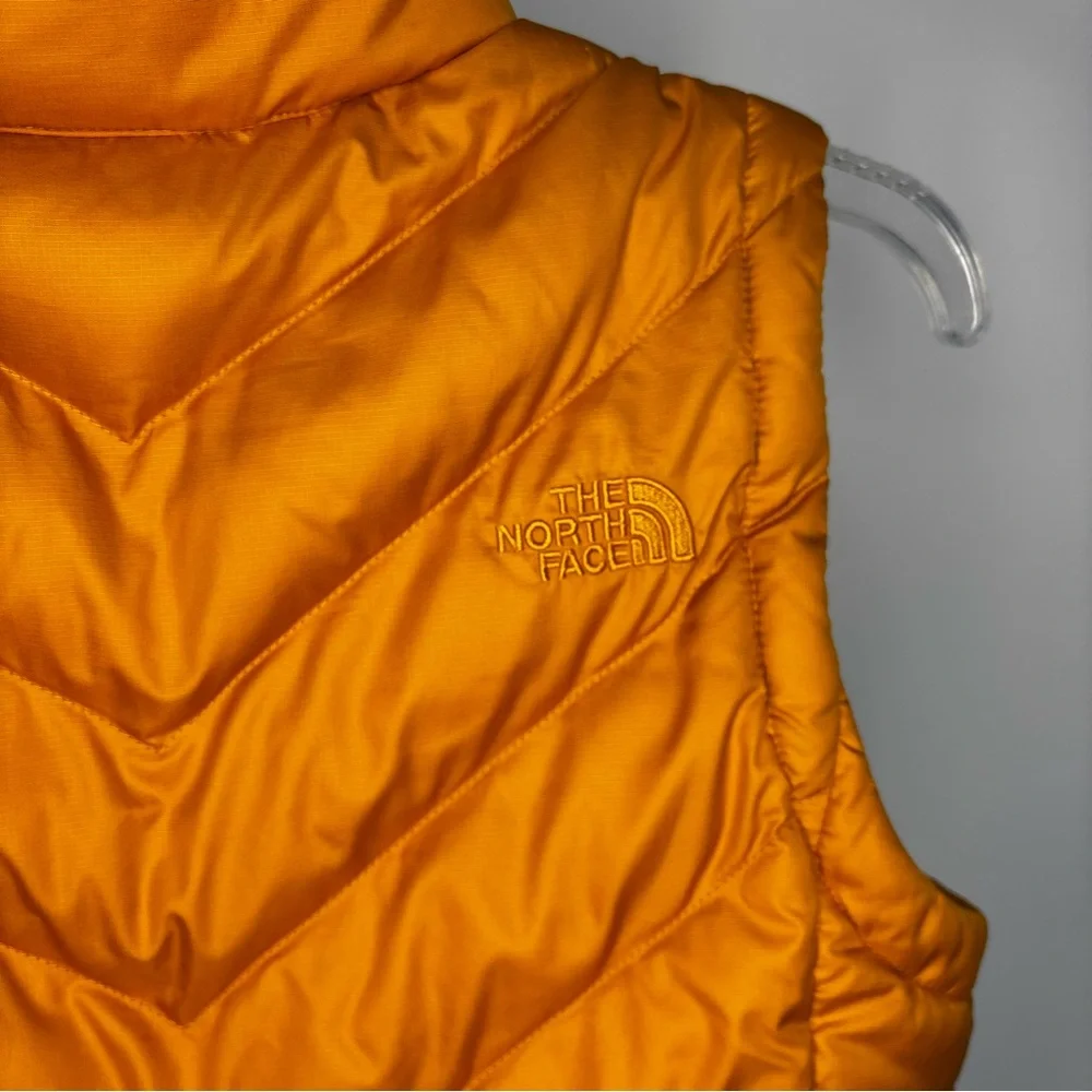 The North Face Women's Vibrant Orange Puffer‎ Vest Women’s Small